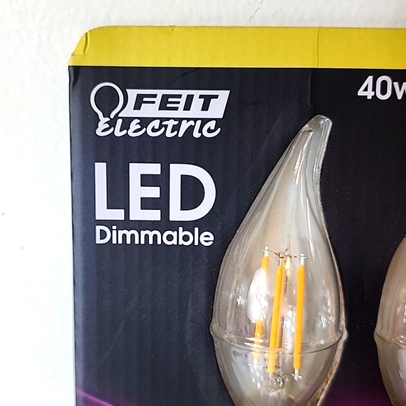 Feit LED Dimmable 6 pack New in the package. - Picture 8 of 10